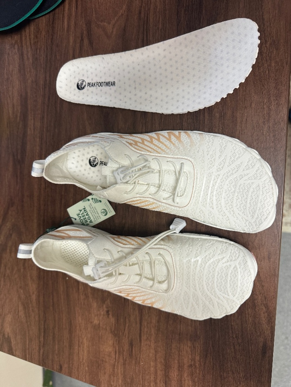Peak Footwear Unisex Barefoot shoes (Lorax Pro) size 8.5men/9.5women